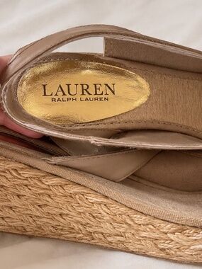 Lauren Ralph Lauren Beige Espadrille Wedge Sandals Size 7
